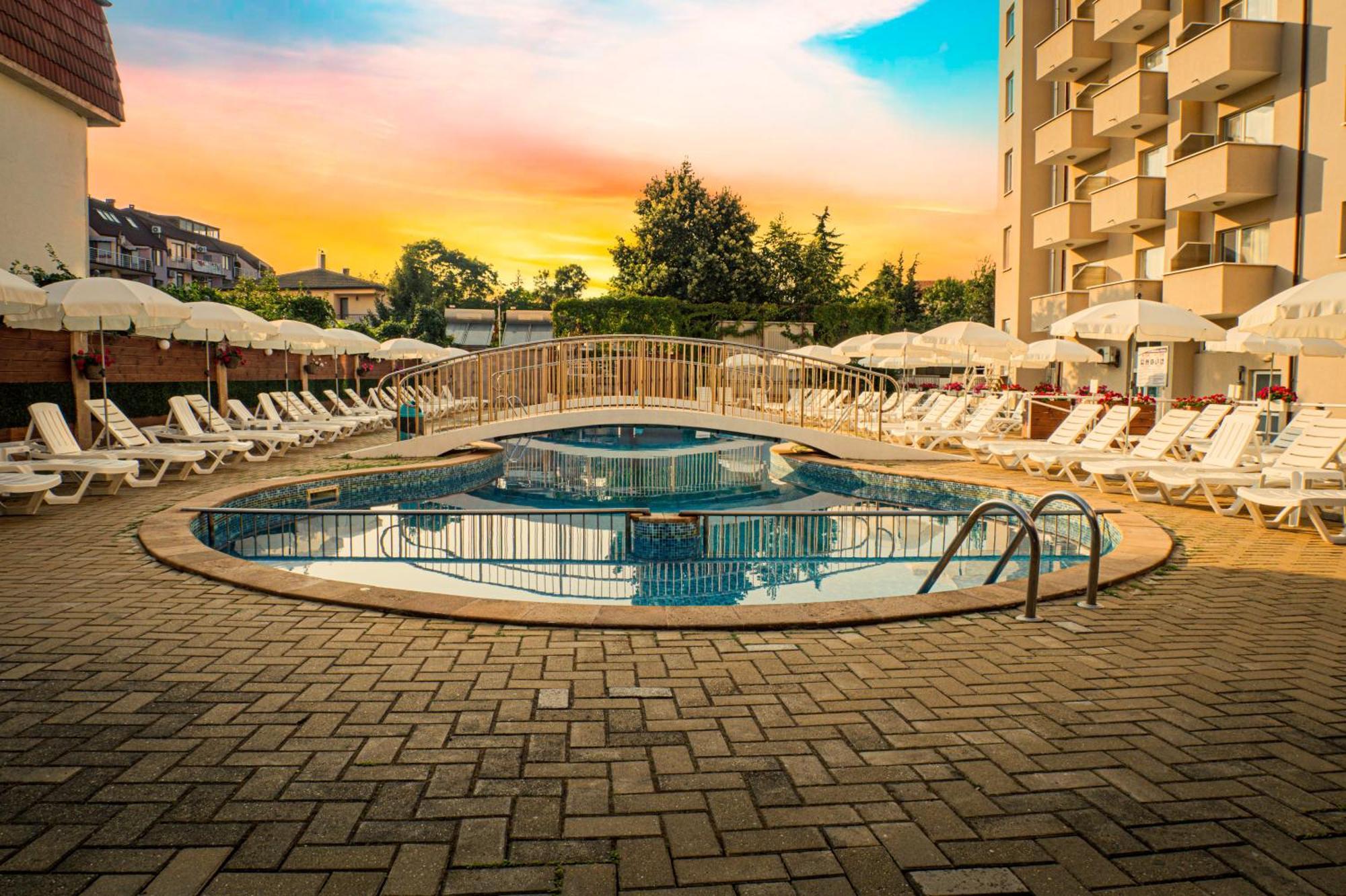Villa Aurora Aziz Konstantin ve Elena Dış mekan fotoğraf
