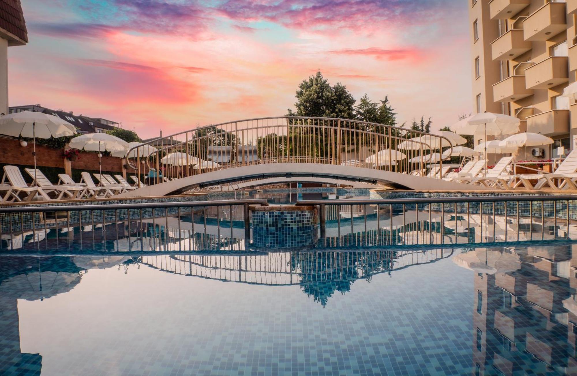 Villa Aurora Aziz Konstantin ve Elena Dış mekan fotoğraf