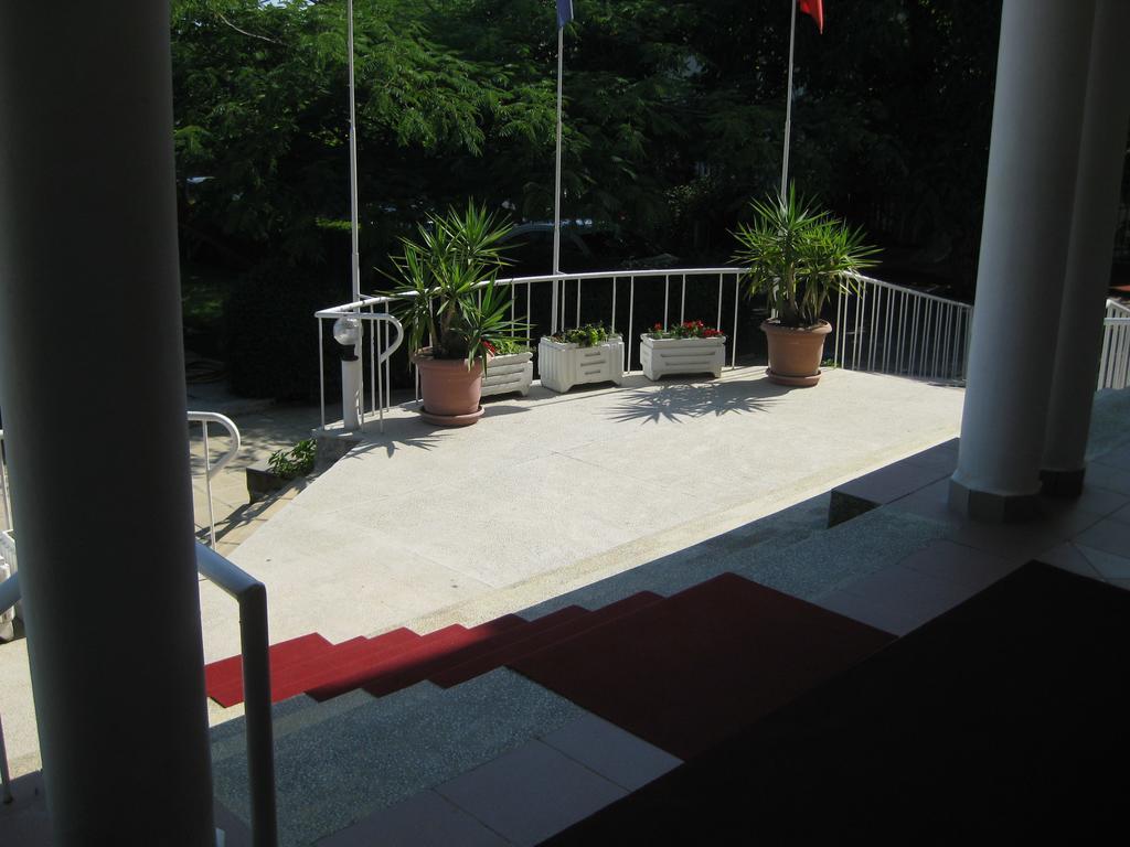 Villa Aurora Aziz Konstantin ve Elena Dış mekan fotoğraf